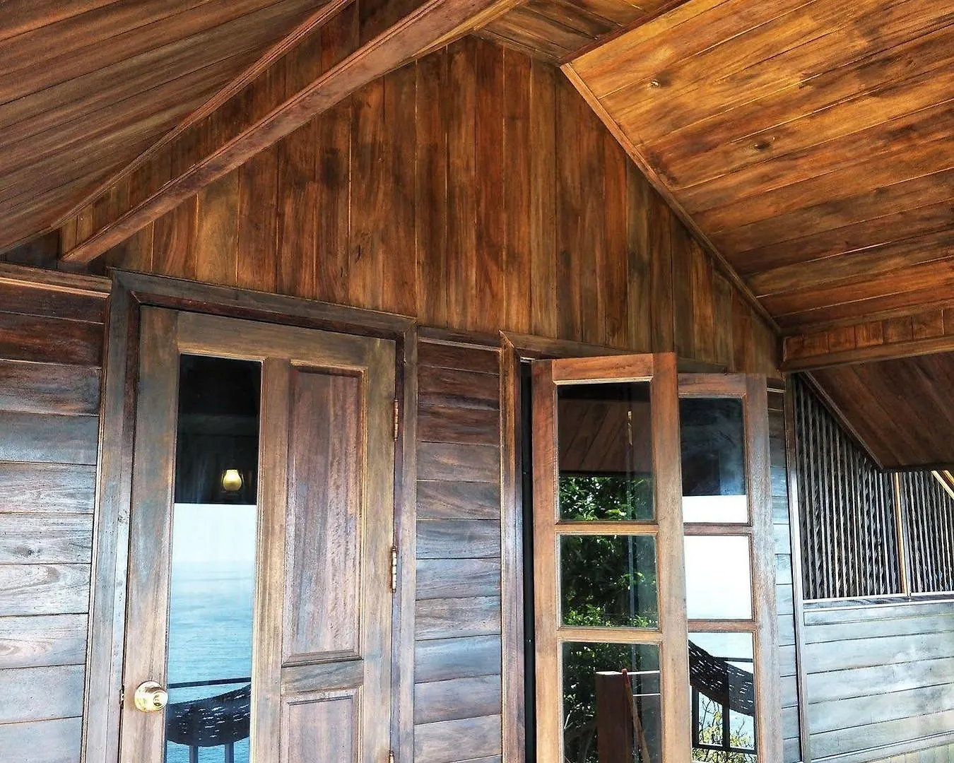 Moondance Magic View Bungalow Koh Tao Resort